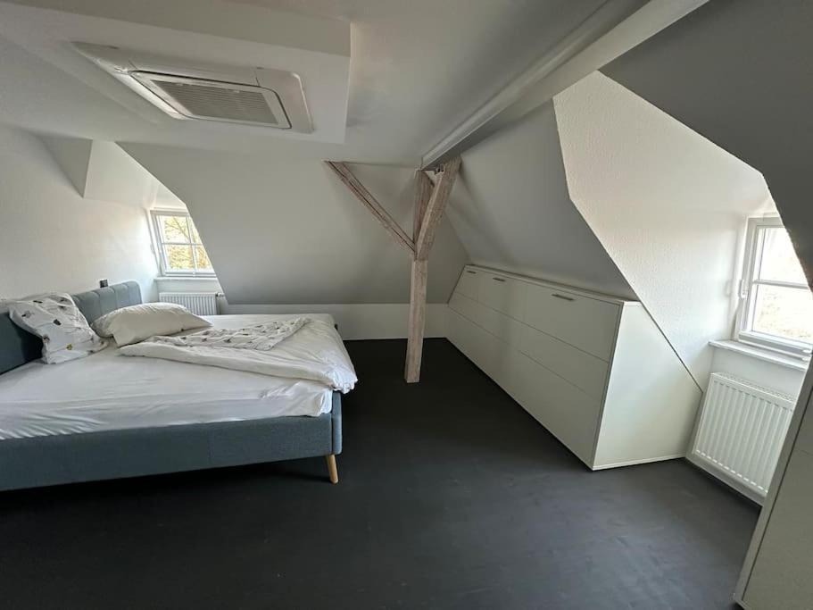 Panorama Penthouse In Wunderschoener Villa Kassel Buitenkant foto