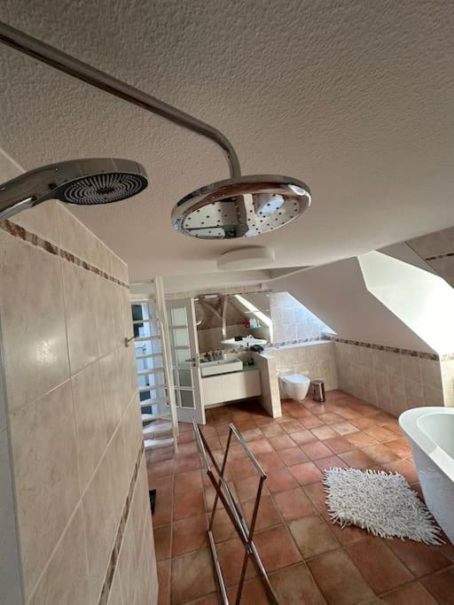 Panorama Penthouse In Wunderschoener Villa Kassel Buitenkant foto
